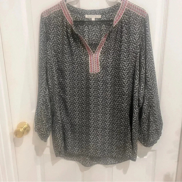 Danielrain long sleeve sz lg blouse - Picture 1 of 4